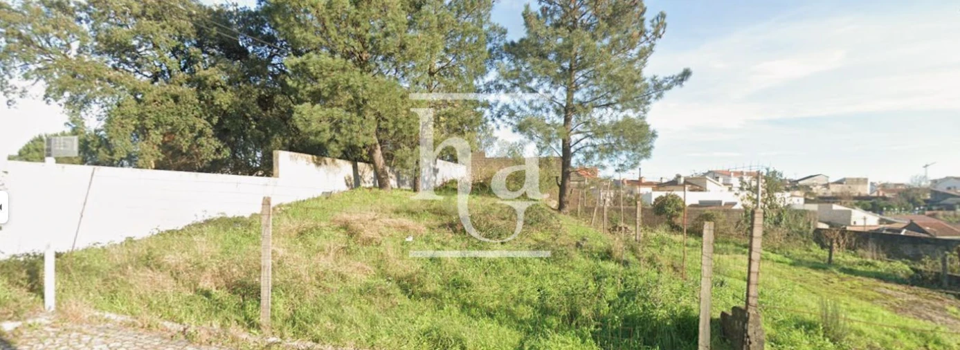 Terreno para Venda em Pedrouços Foto 2