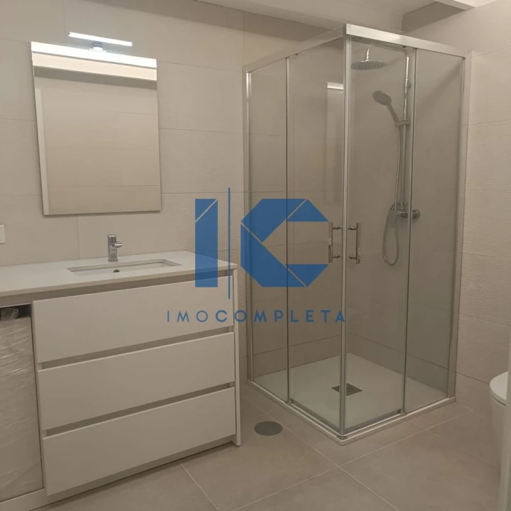 Apartamento T2 para Venda em Glória e Vera Cruz Foto 18