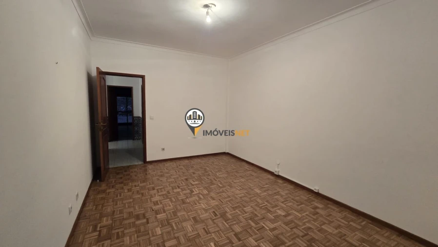 Apartamento T3 para Venda em Castelo Branco Foto 11