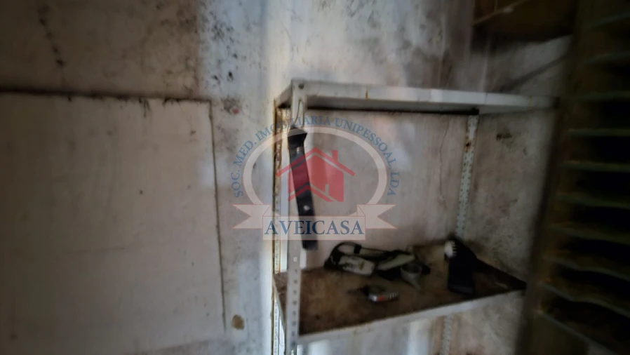 Moradia T8 para Venda em Oliveirinha Foto 26