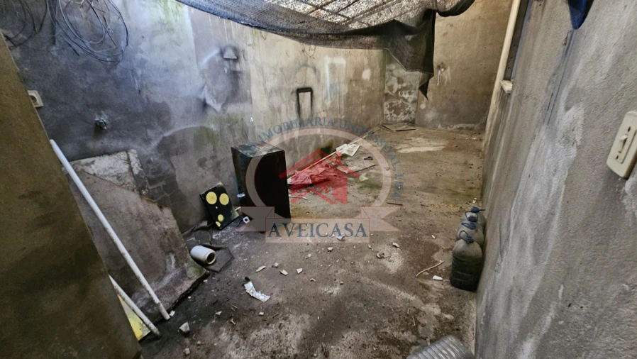 Moradia T8 para Venda em Oliveirinha Foto 28