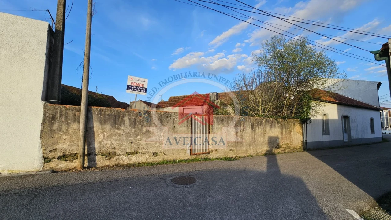 Moradia T8 para Venda em Oliveirinha Foto 5