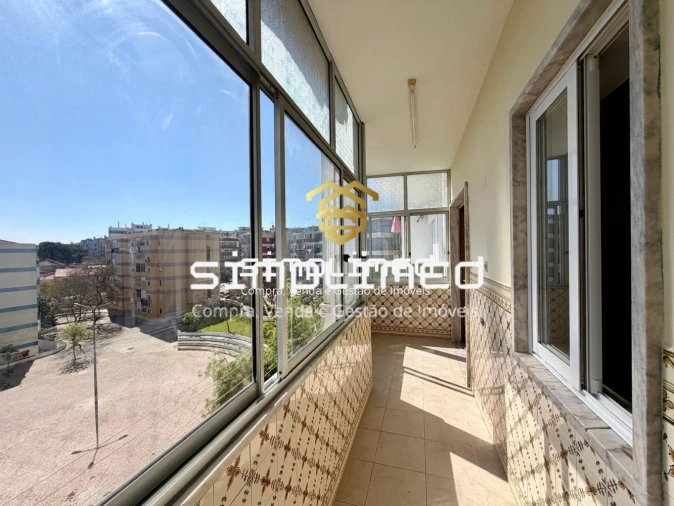 Apartamento T3 para Venda em Laranjeiro e Feijó Foto 7