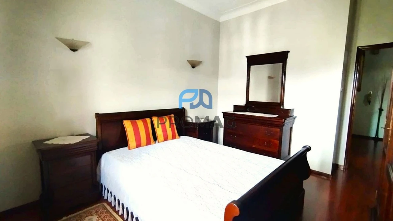 Moradia T6 para Venda em Resende Foto 39