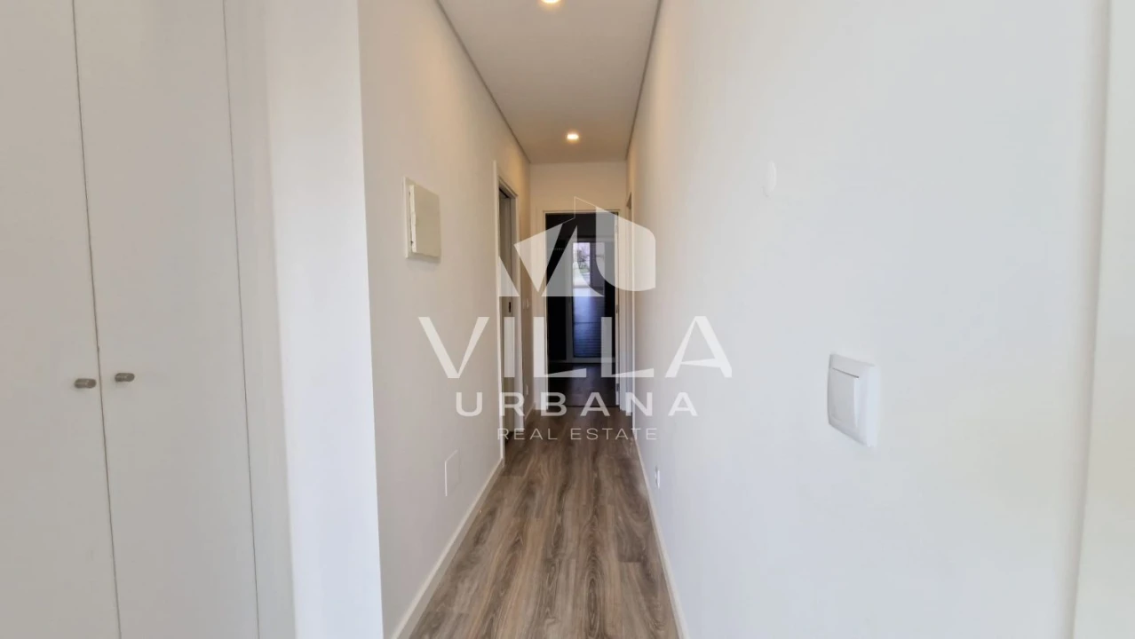 Moradia T3 para Venda em Charneca de Caparica e Sobreda Foto 12