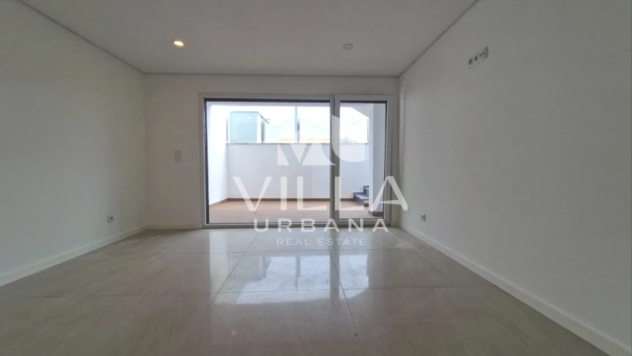 Moradia T3 para Venda em Charneca de Caparica e Sobreda Foto 30