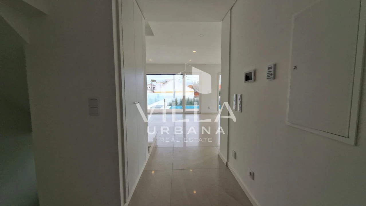 Moradia T3 para Venda em Charneca de Caparica e Sobreda Foto 29