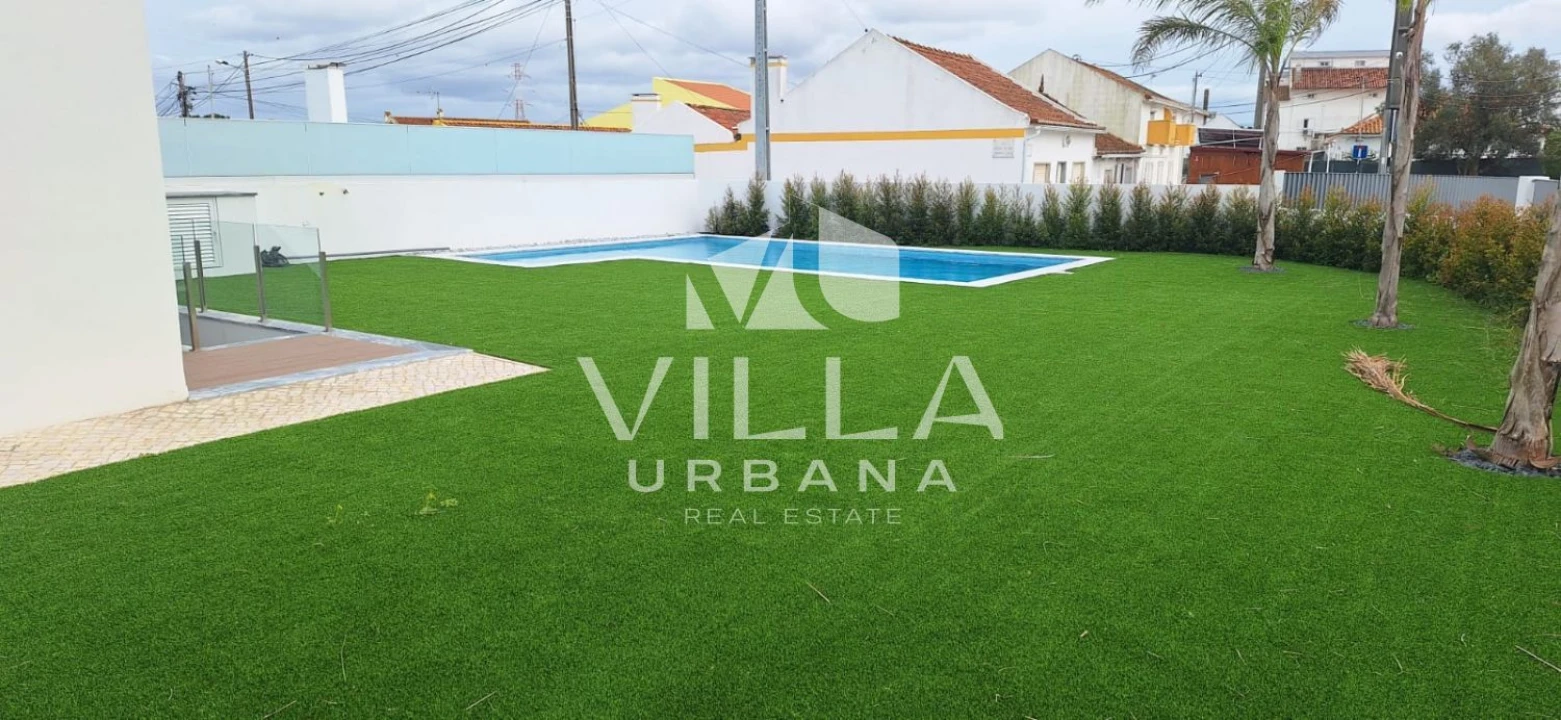 Moradia T3 para Venda em Charneca de Caparica e Sobreda Foto 4