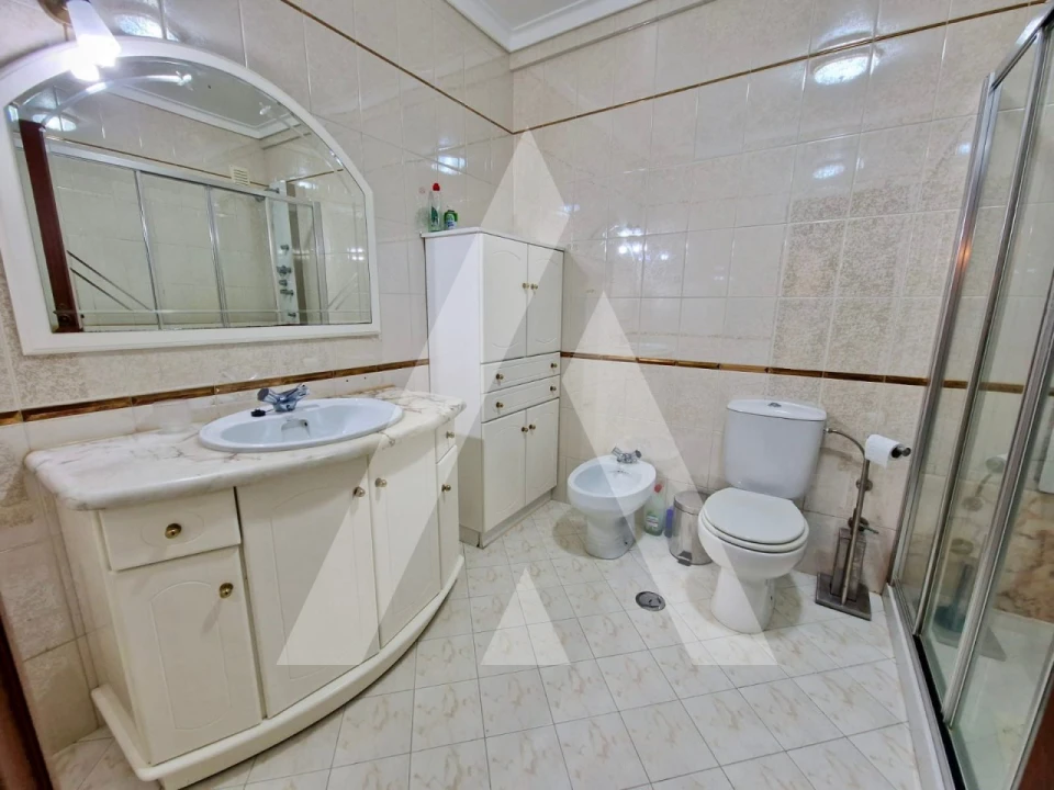 Apartamento T3 para Arrendamento em Gafanha da Nazaré Foto 11