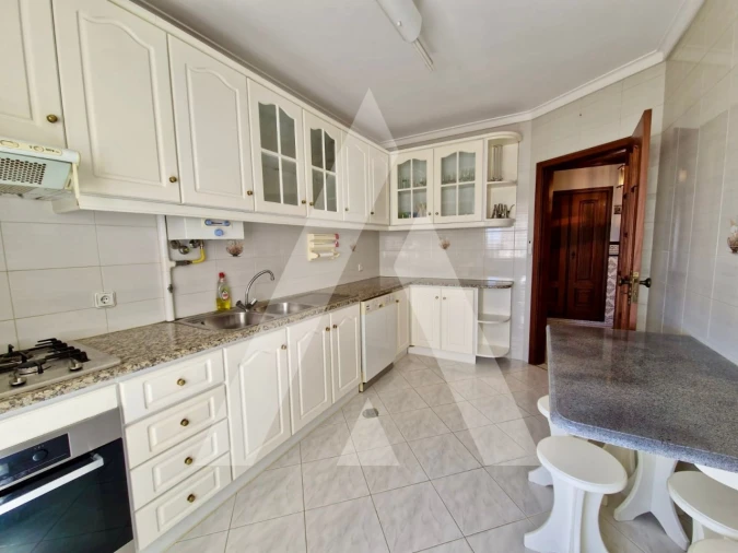 Apartamento T3 para Arrendamento em Gafanha da Nazaré Foto 5