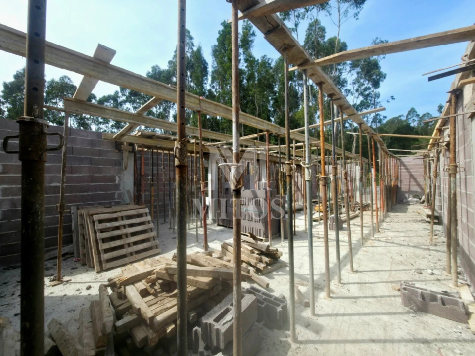 Moradia T3 para Venda em Estorãos Foto 18