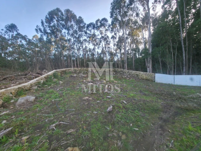 Moradia T3 para Venda em Estorãos Foto 2