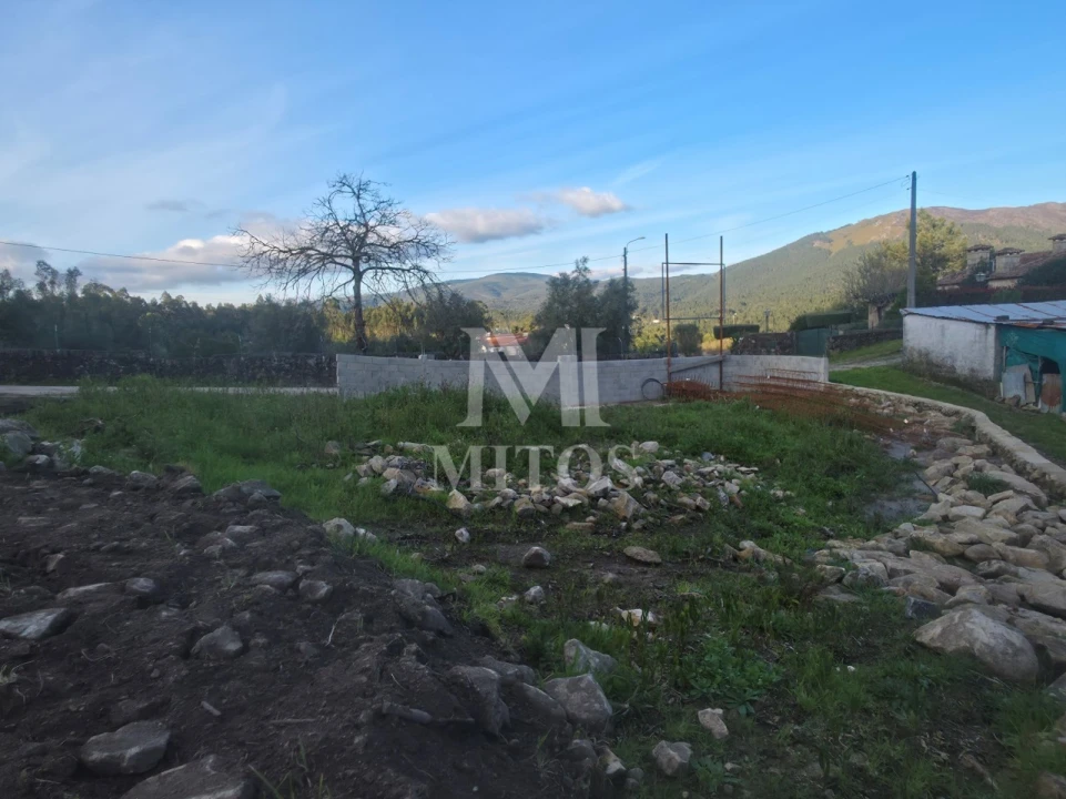 Moradia T3 para Venda em Estorãos Foto 7