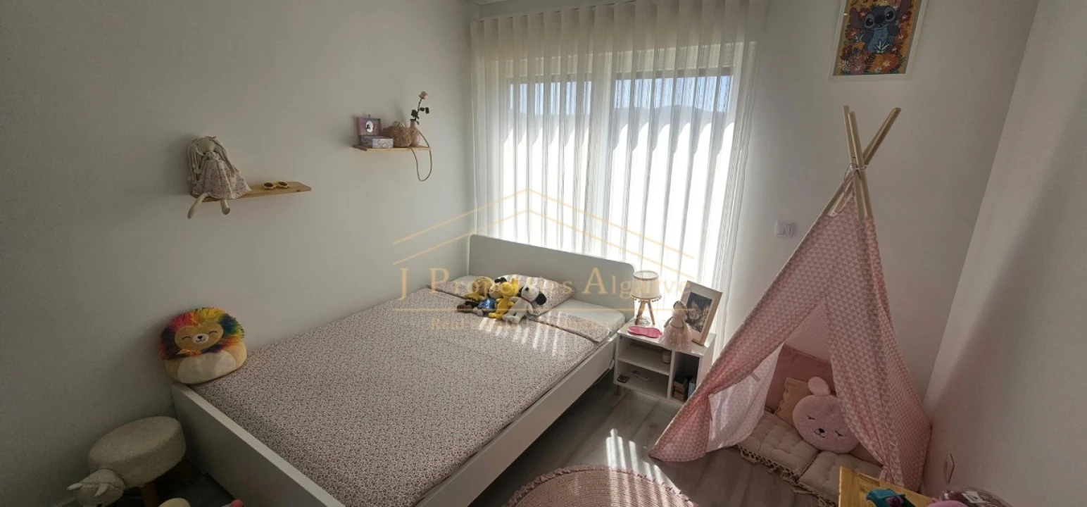 Moradia T3 para Venda em Loule (São Sebastião) Foto 23