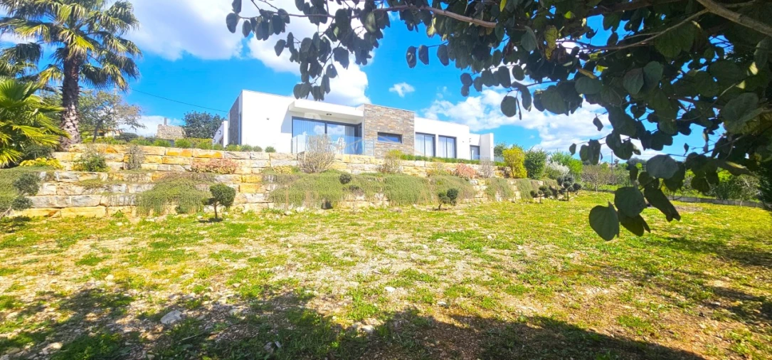 Moradia T3 para Venda em Loule (São Sebastião) Foto 48