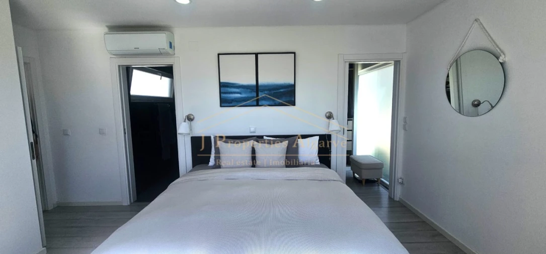 Moradia T3 para Venda em Loule (São Sebastião) Foto 18