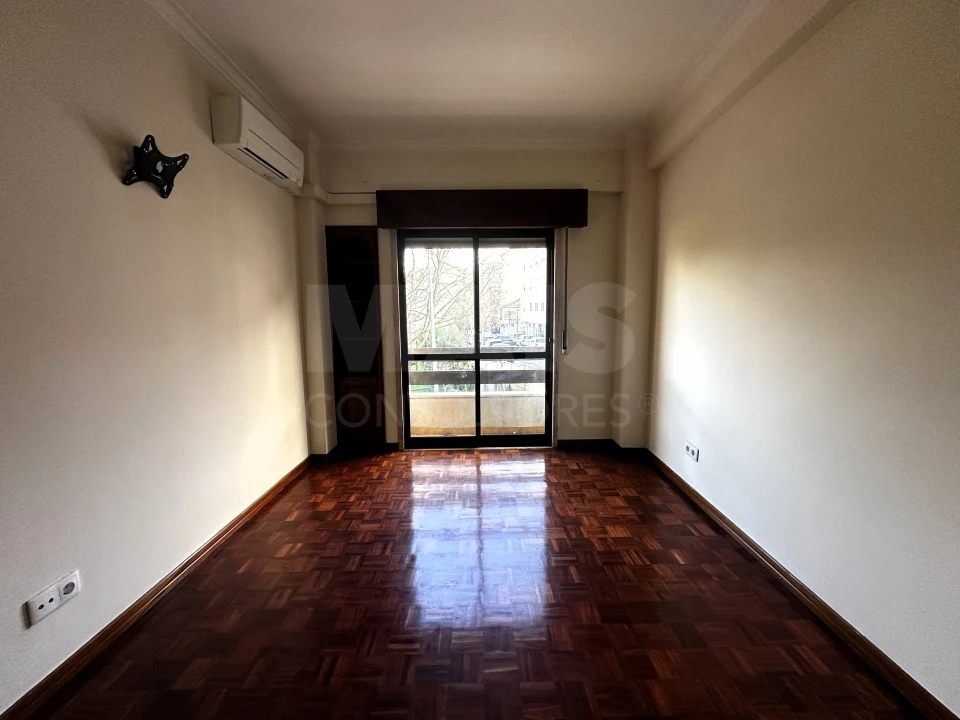 Apartamento T2 para Venda em Encosta do Sol Foto 12