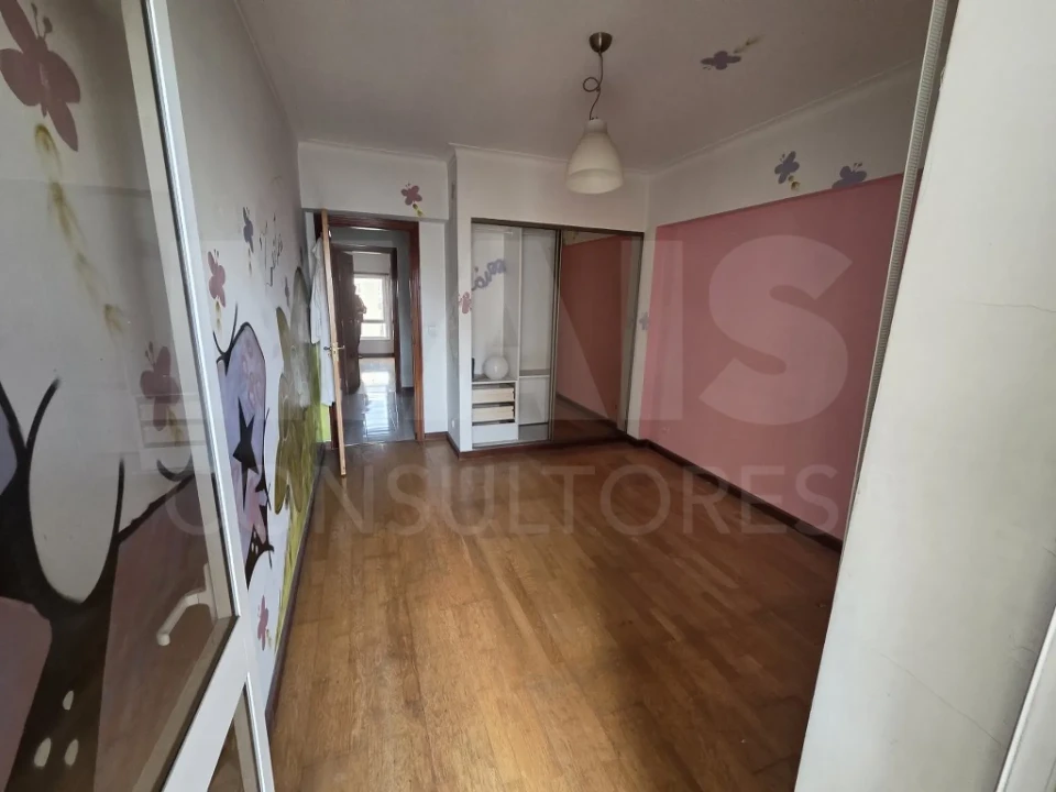 Apartamento T3 para Venda em Carregado e Cadafais Foto 10