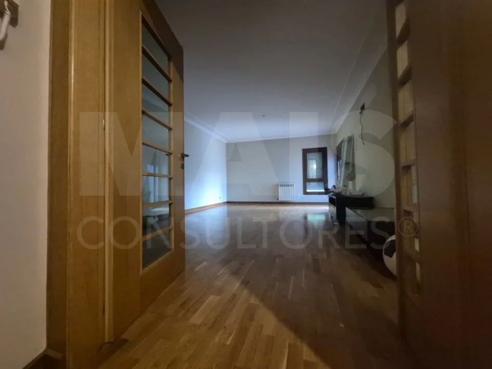 Apartamento T2 para Venda em Vila Franca de Xira Foto 5
