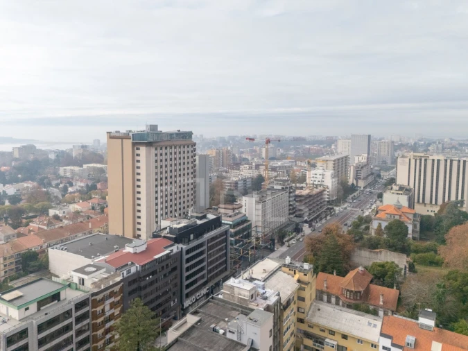 Escritório para Arrendamento em Lordelo do Ouro e Massarelos Foto 16