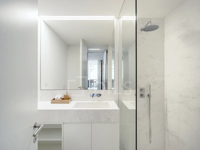 Apartamento T4 para Venda em Cascais e Estoril Foto 17