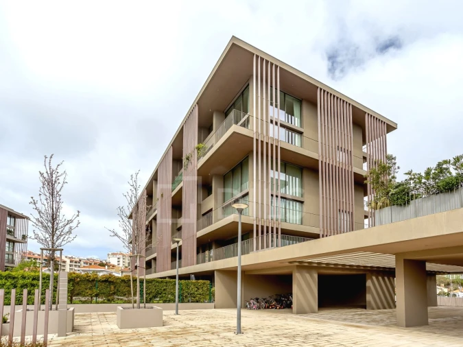 Apartamento T4 para Venda em Cascais e Estoril Foto 33