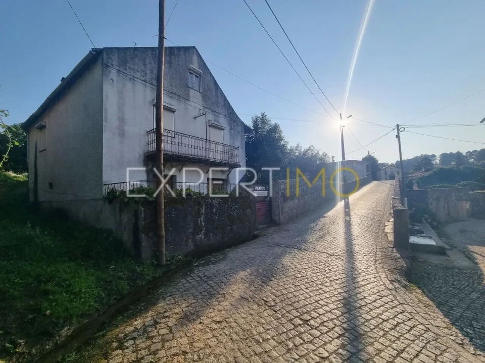 Moradia T2 para Venda em São Paio Foto 4