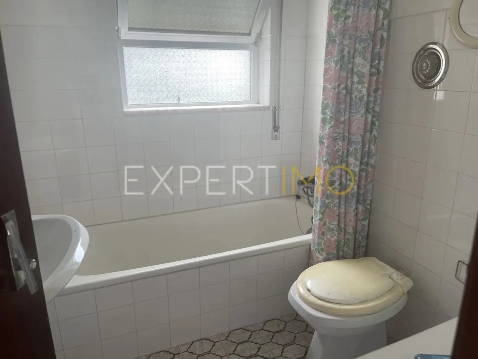 Moradia T2 para Venda em São Paio Foto 9