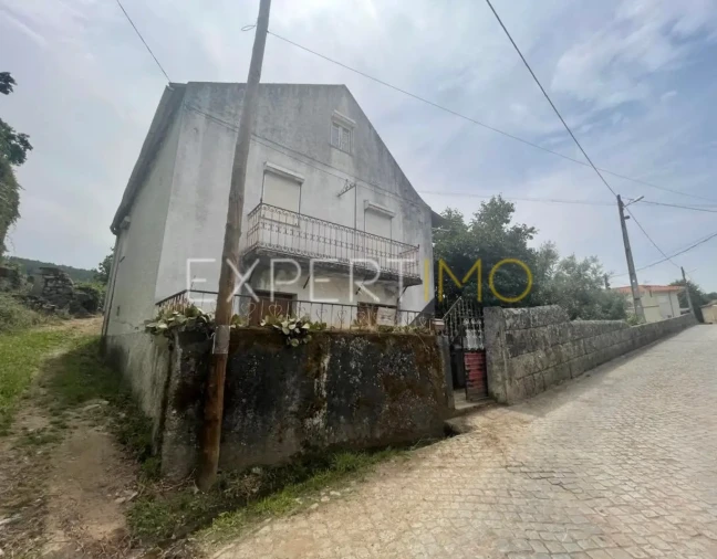 Moradia T2 para Venda em São Paio Foto 5