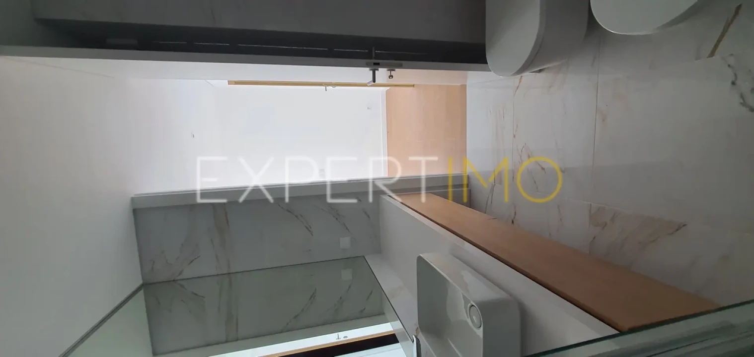 Apartamento T1 para Venda em São Martinho do Porto Foto 13