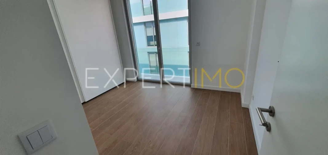 Apartamento T1 para Venda em São Martinho do Porto Foto 6