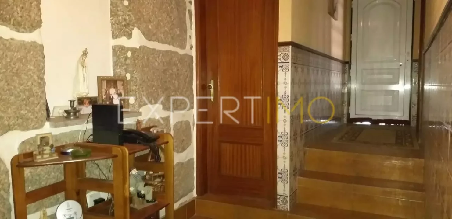 Quinta T4 para Venda em Lagos da Beira e Lajeosa Foto 15