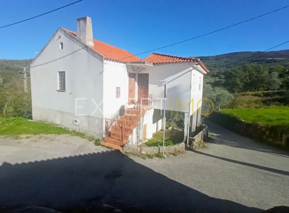 Moradia T3 para Venda em Linhares Foto 6