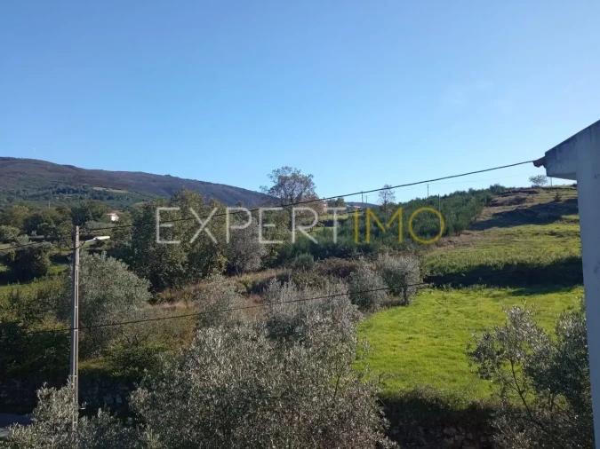 Moradia T3 para Venda em Linhares Foto 9