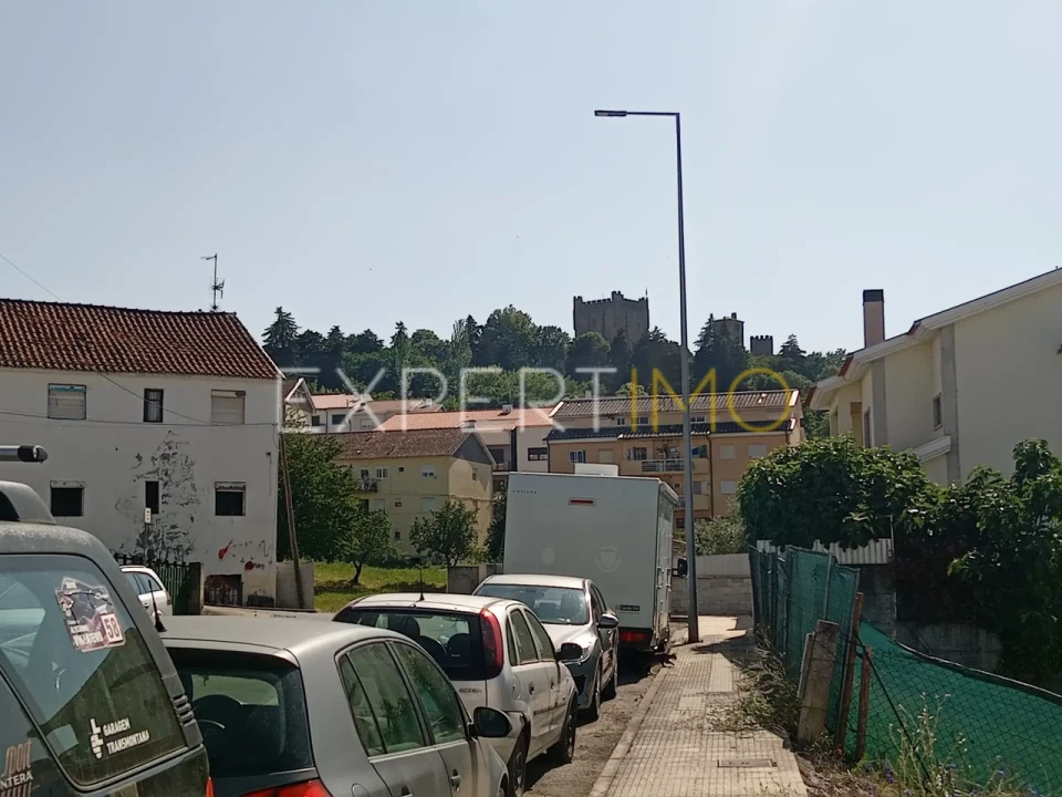 Terreno para Venda em São Pedro de Serracenos Foto 2