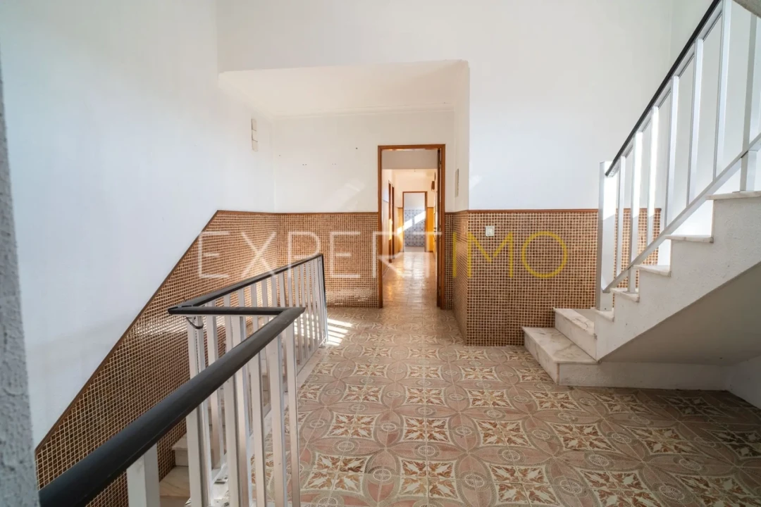 Loja para Venda em Carriço Foto 18