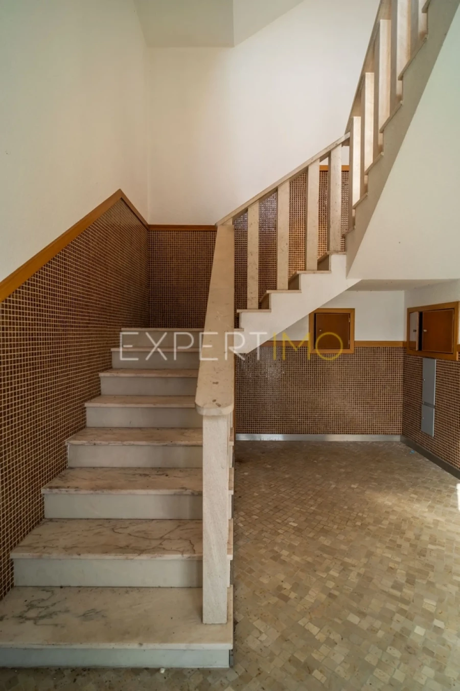 Loja para Venda em Carriço Foto 11