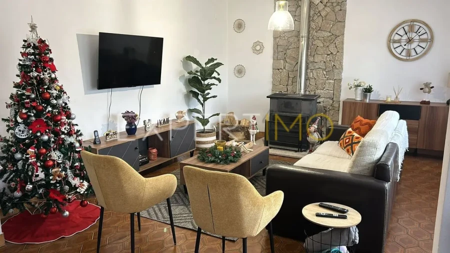 Moradia T5 para Venda em Figueiró da Serra e Freixo da Serra Foto 4