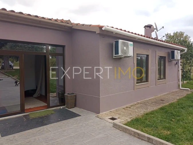 Moradia T8 para Venda em Caria Foto 18