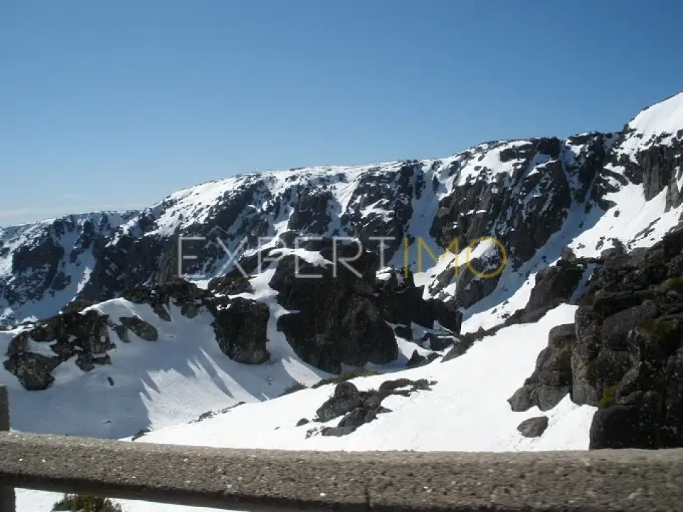 Moradia T3 para Venda em Aldeias e Mangualde da Serra Foto 44