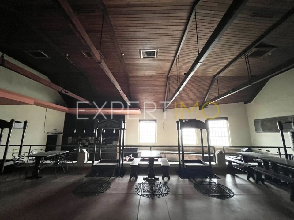 Loja para Venda em Taveiro, Ameal e Arzila Foto 22