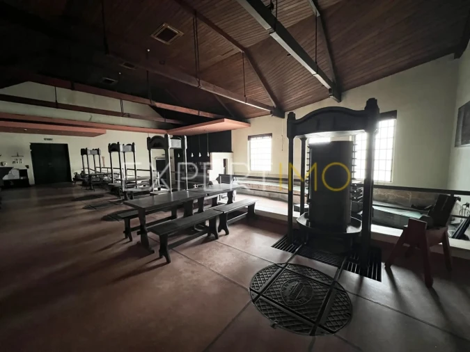 Loja para Venda em Taveiro, Ameal e Arzila Foto 3