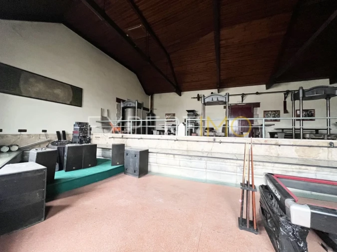 Loja para Venda em Taveiro, Ameal e Arzila Foto 24