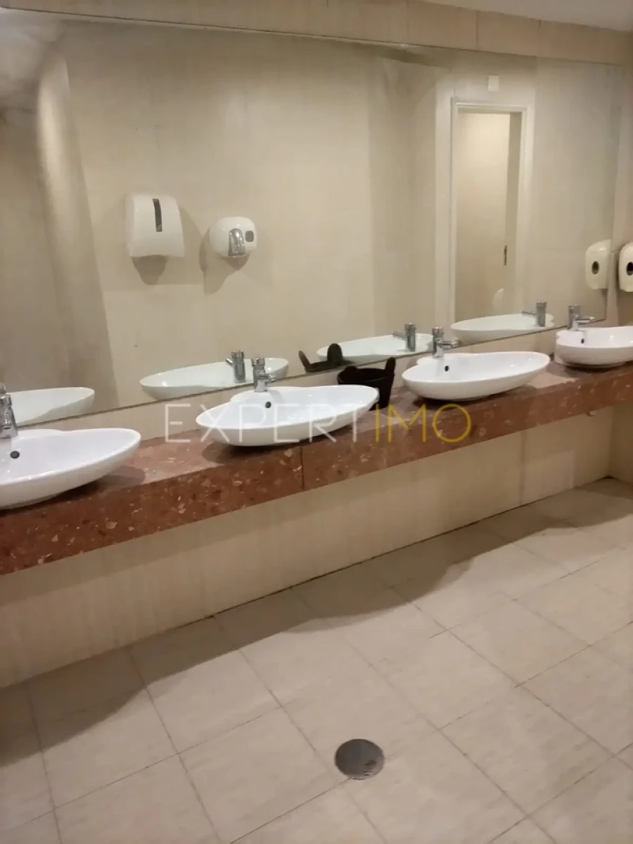 Loja para Venda em Taveiro, Ameal e Arzila Foto 26