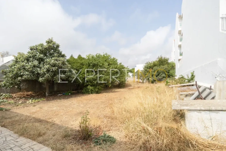 Moradia T3 para Venda em Vila Nova de Cacela Foto 18