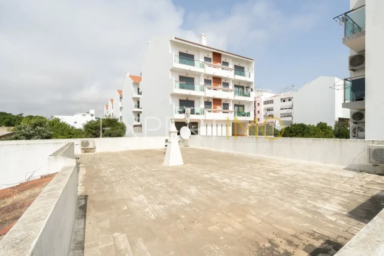 Moradia T3 para Venda em Vila Nova de Cacela Foto 3