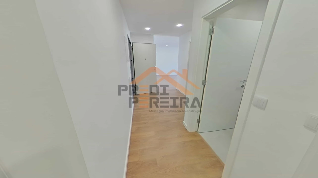 Apartamento T3 para Venda em Loures Foto 22