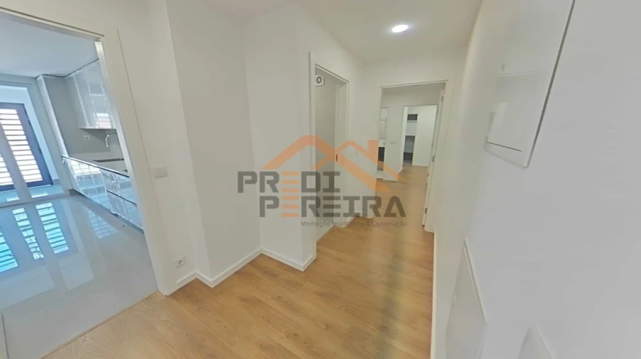 Apartamento T3 para Venda em Loures Foto 20