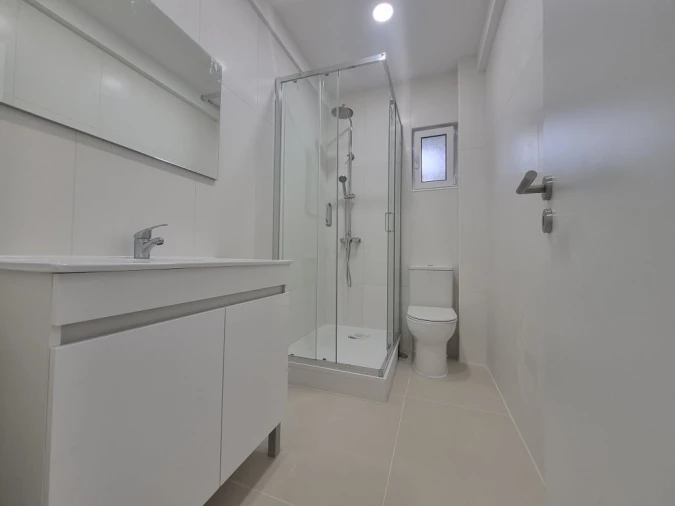 Apartamento T2 para Venda em Laranjeiro e Feijó Foto 30