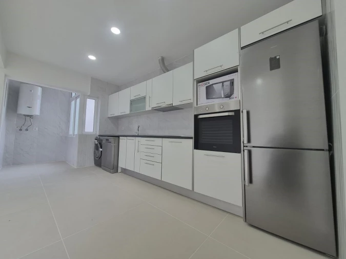 Apartamento T2 para Venda em Laranjeiro e Feijó Foto 32